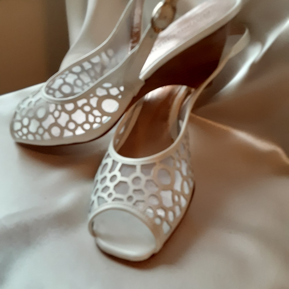 Arturo Chiang Moonbeam wedge